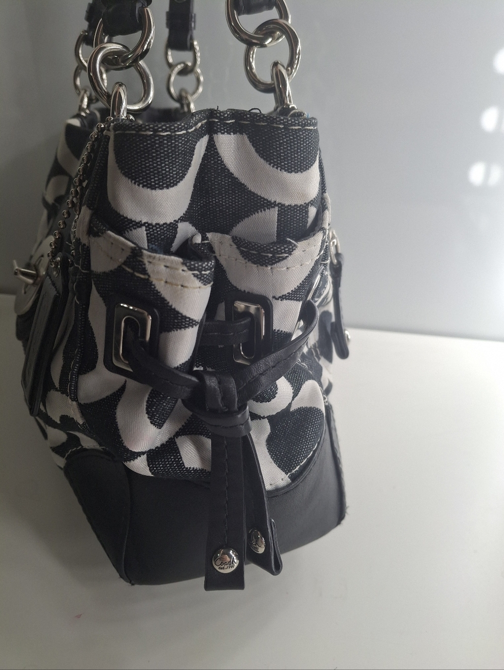 Coach Peyton Op Art Signature Carryall Bag EUC Black & White Denim - Picture 3 of 8